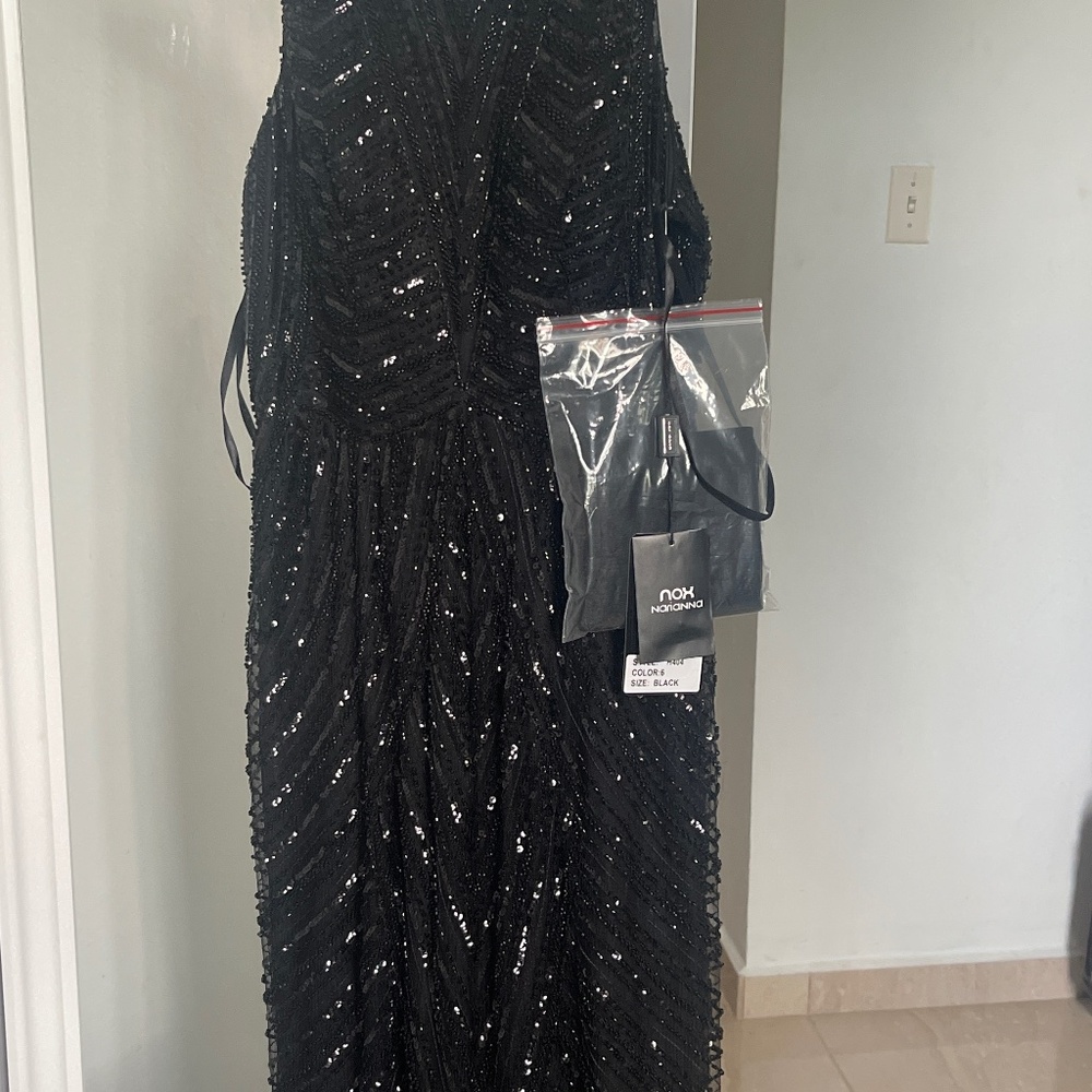 Long black dress